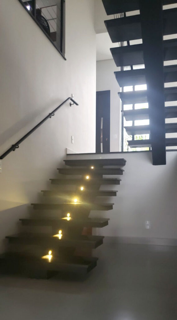 Escadas de Concreto com Viga Central ou Espinha de peixe – JJ ESCADAS ...